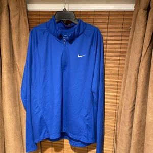 Women’s Nike dry fit half zip with finger holes